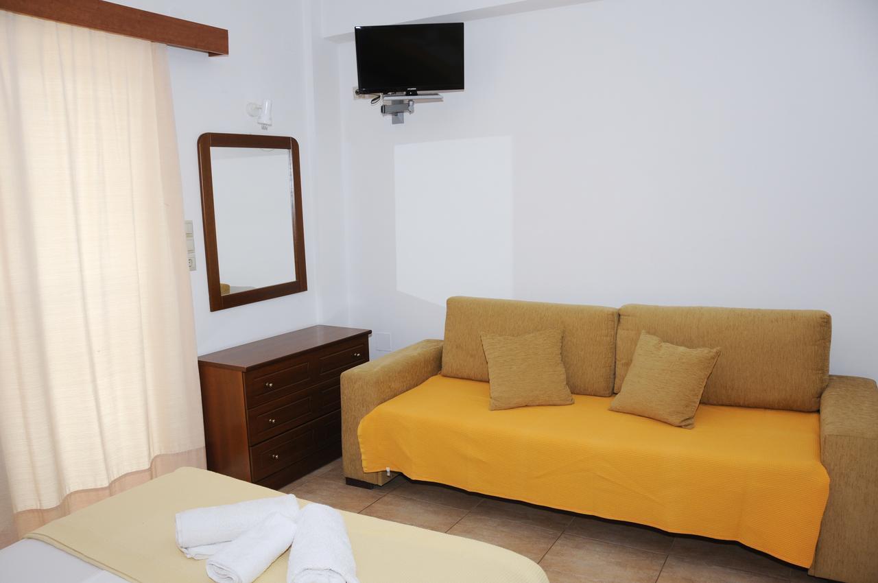 Apartments Hotel Alexandros Arkoudi Exteriör bild