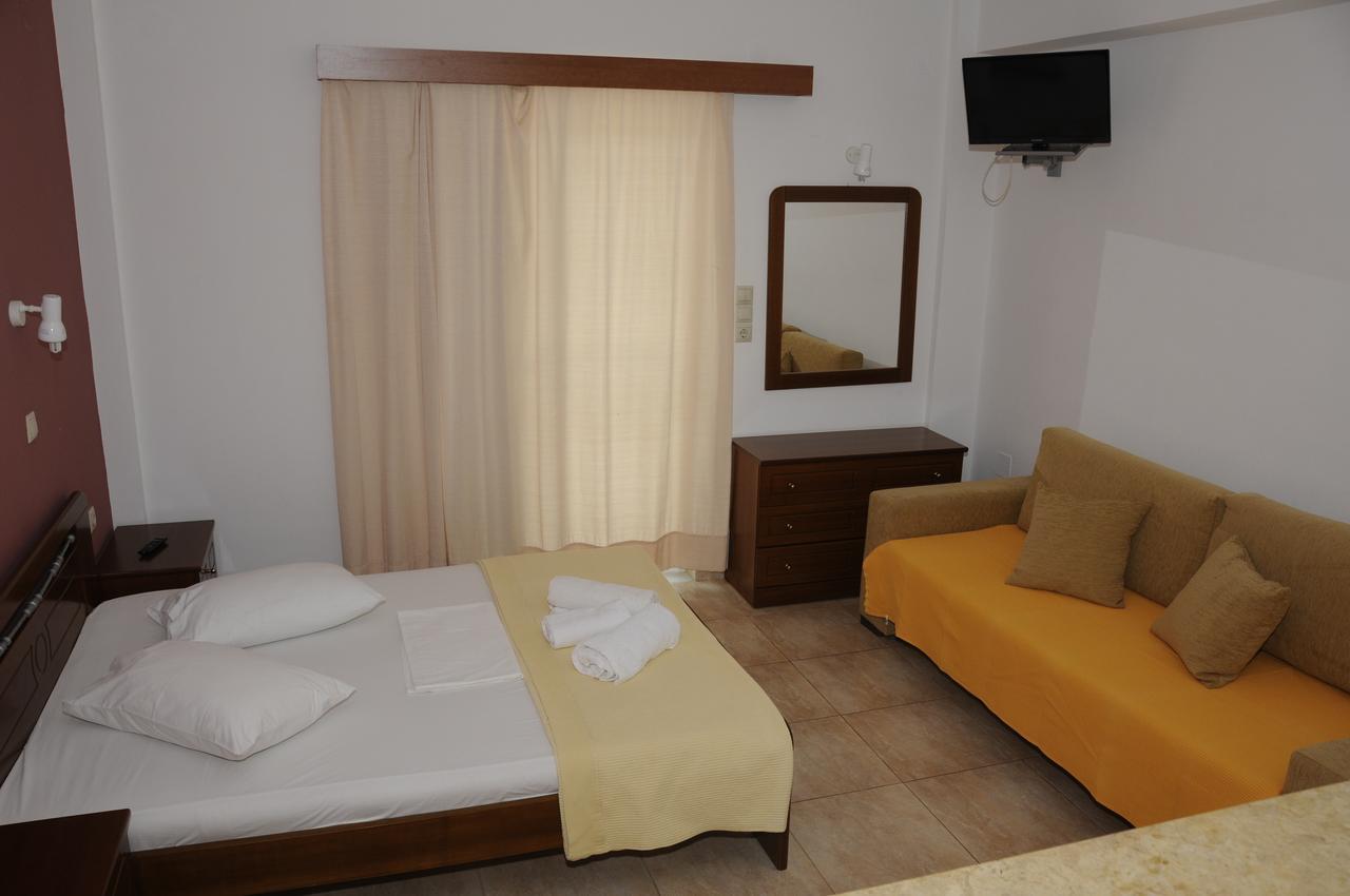 Apartments Hotel Alexandros Arkoudi Exteriör bild