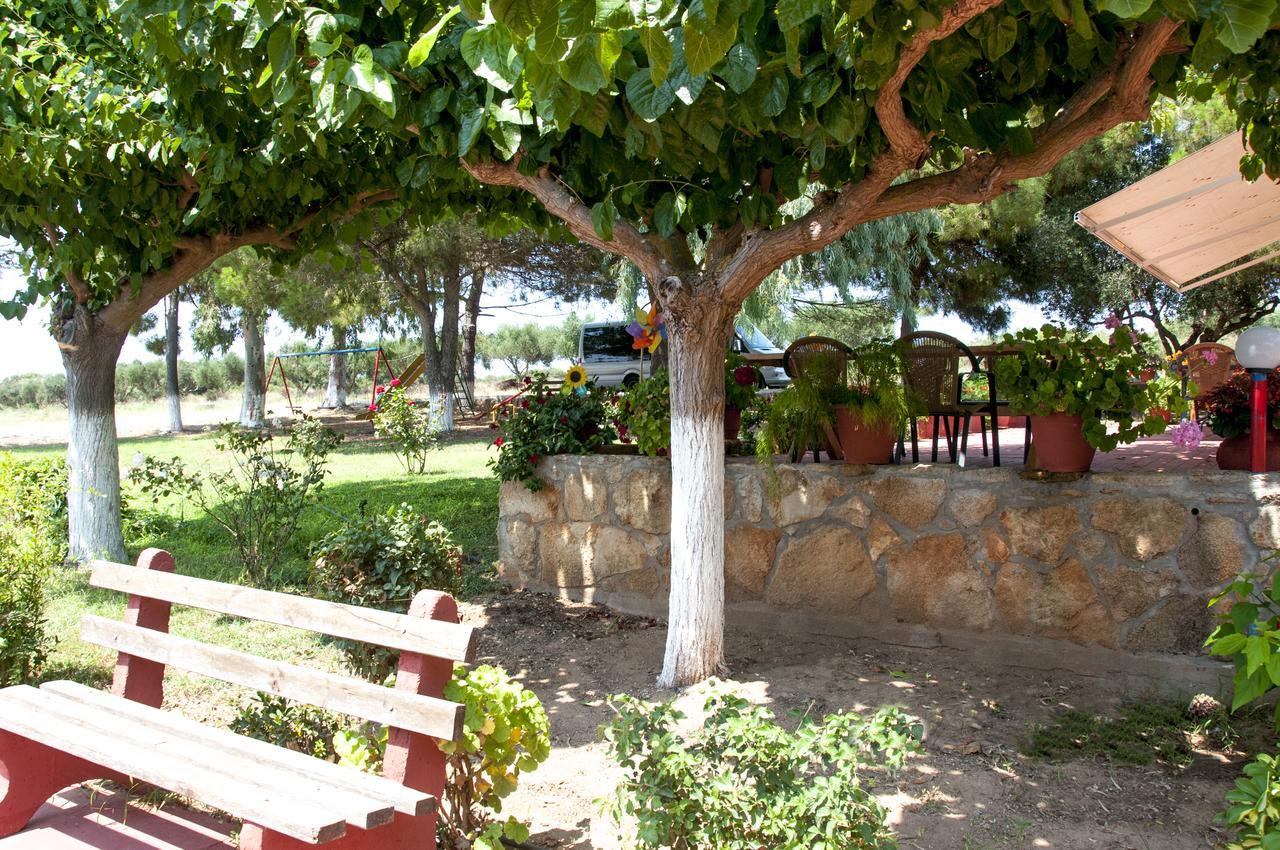 Apartments Hotel Alexandros Arkoudi Exteriör bild